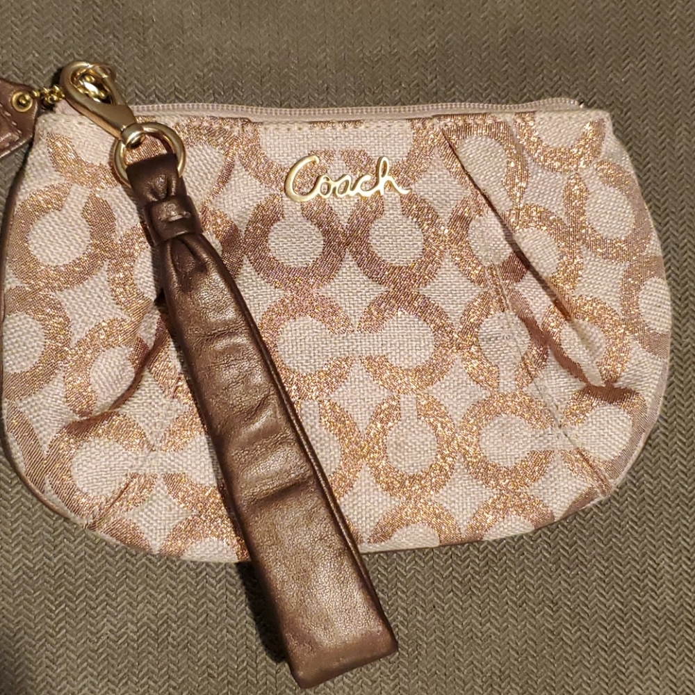 Coach Rose gold wristlet